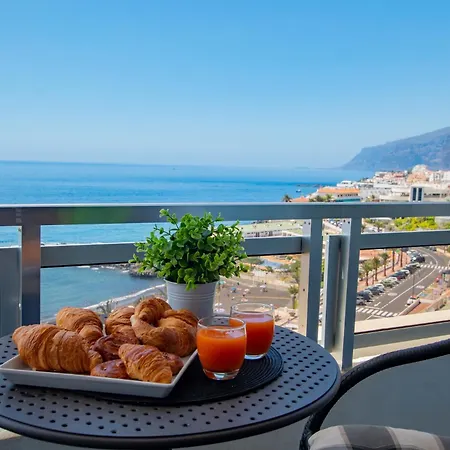 Ocean Breeze By Dream Homes Tenerife Apartment